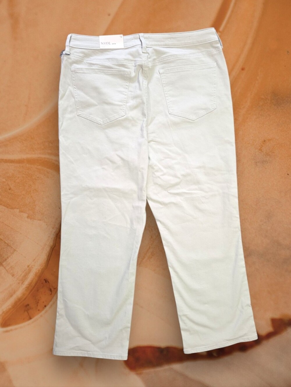 NYDJ Piper Relaxed Women's Cropped Straight-Leg Jeans in Feather Size 12 Beige - Picture 4 of 10